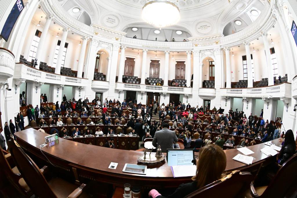 Congreso de la CDMX aplaza ratificación de Ernestina Godoy Mujer es Más